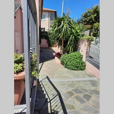 Terrazza Vista Mare בורג'ו ורצי